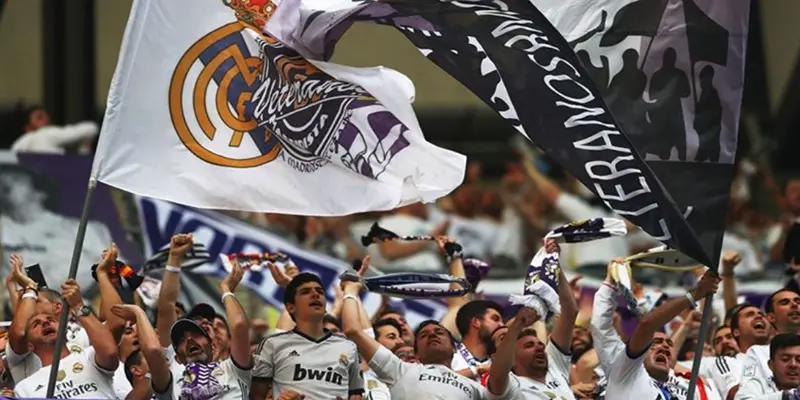 Fan của Real Madrid được gọi là gì?